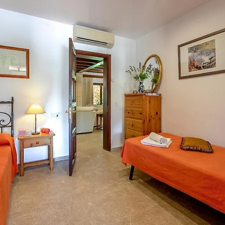 Villa Family Can Tomeu By Homevillas360 Pollenca