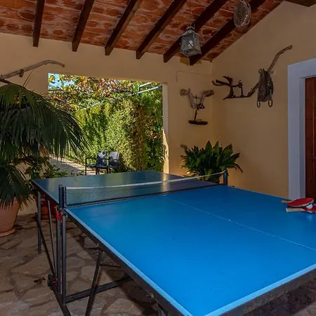 Villa Family Can Tomeu By Homevillas360 Pollenca